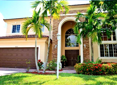 buy house in Miami